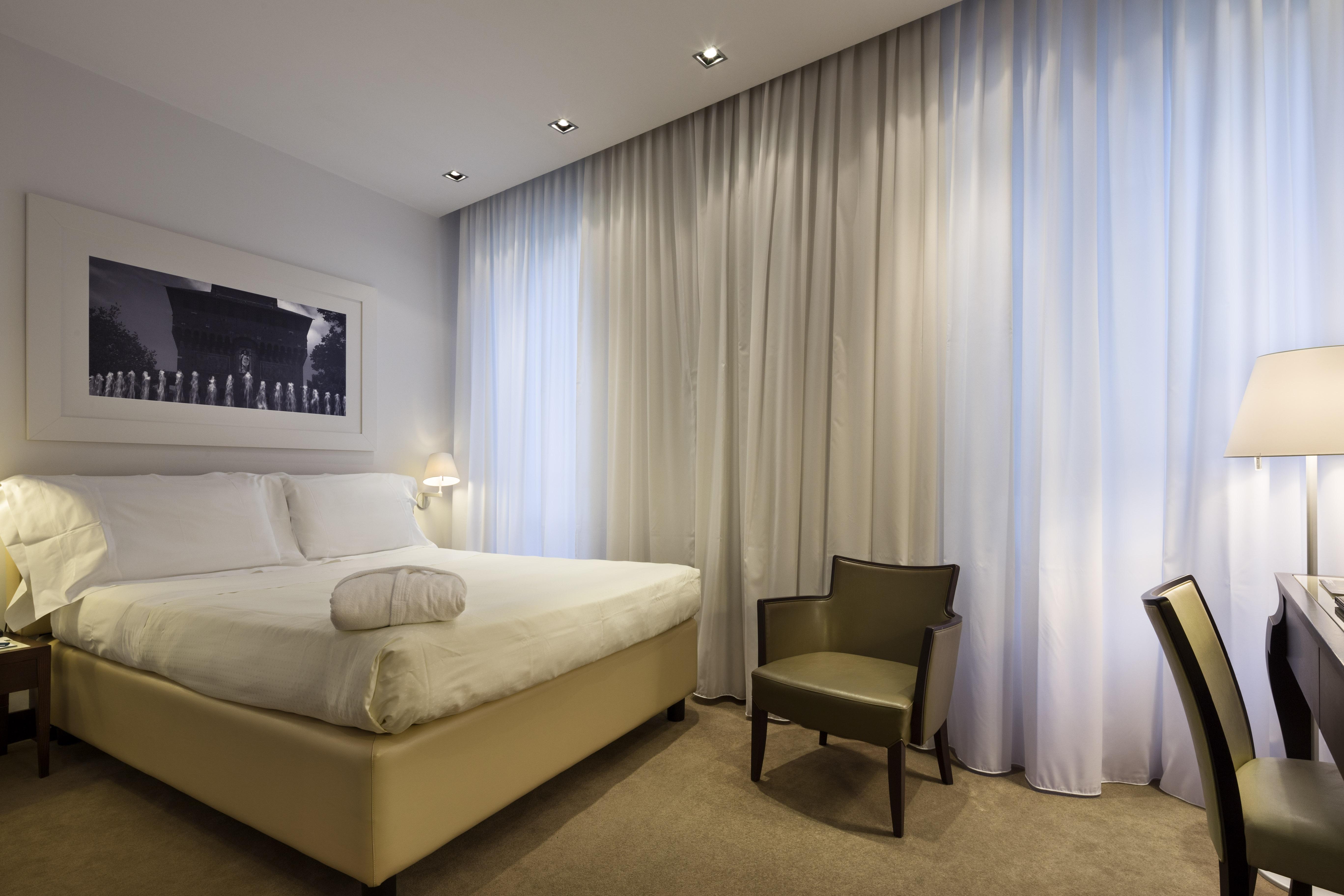 Una Hotels Cusani Milano — Foto 1
